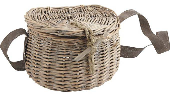 Panier osier a truites - Décoration
