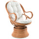 Fauteuil pivotant en rotin miel