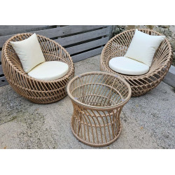 Salon de jardin 2 fauteuils + table basse en résine imitation rotin